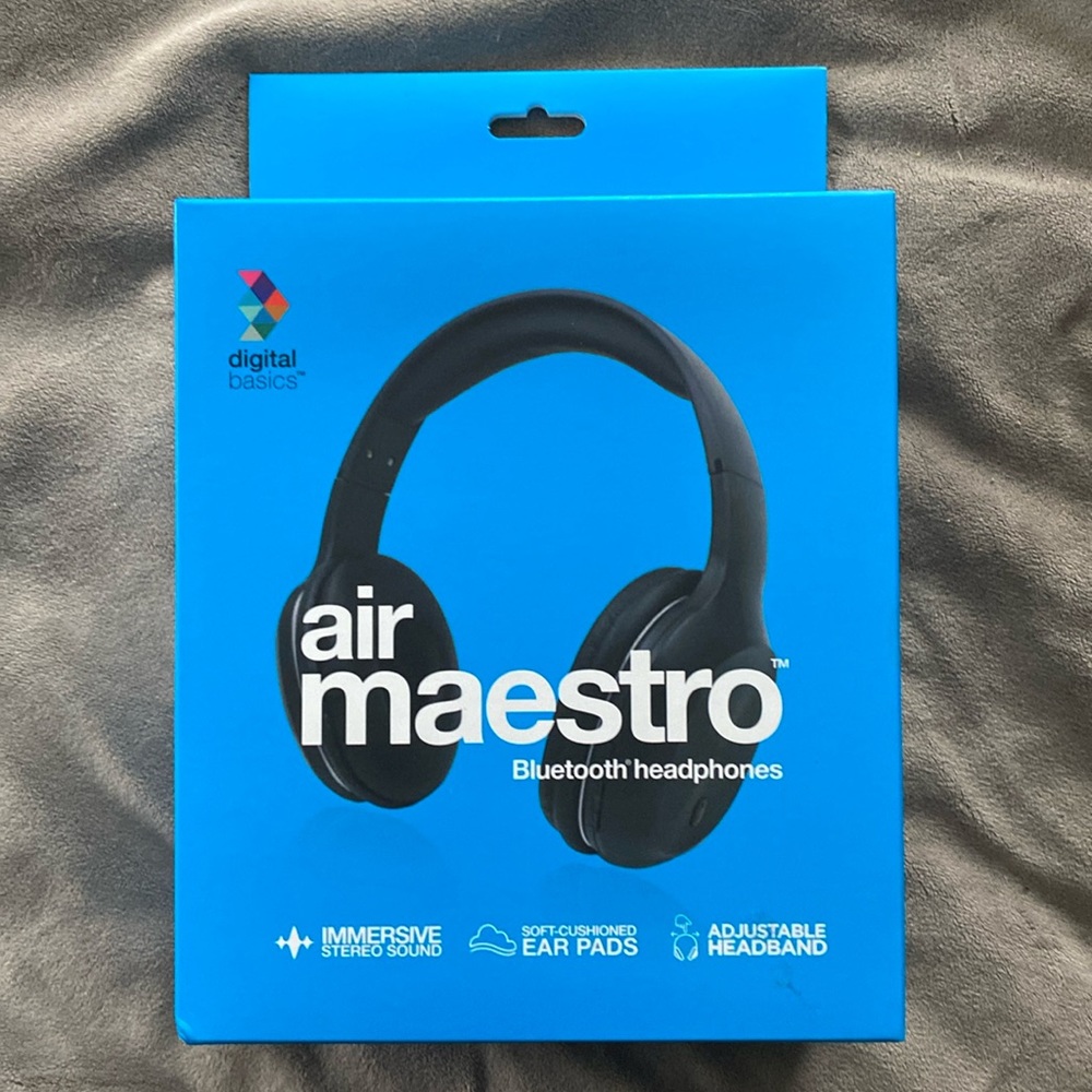 New inbox never . Air Maestro, Bluetooth, headphones, Apple compatible.